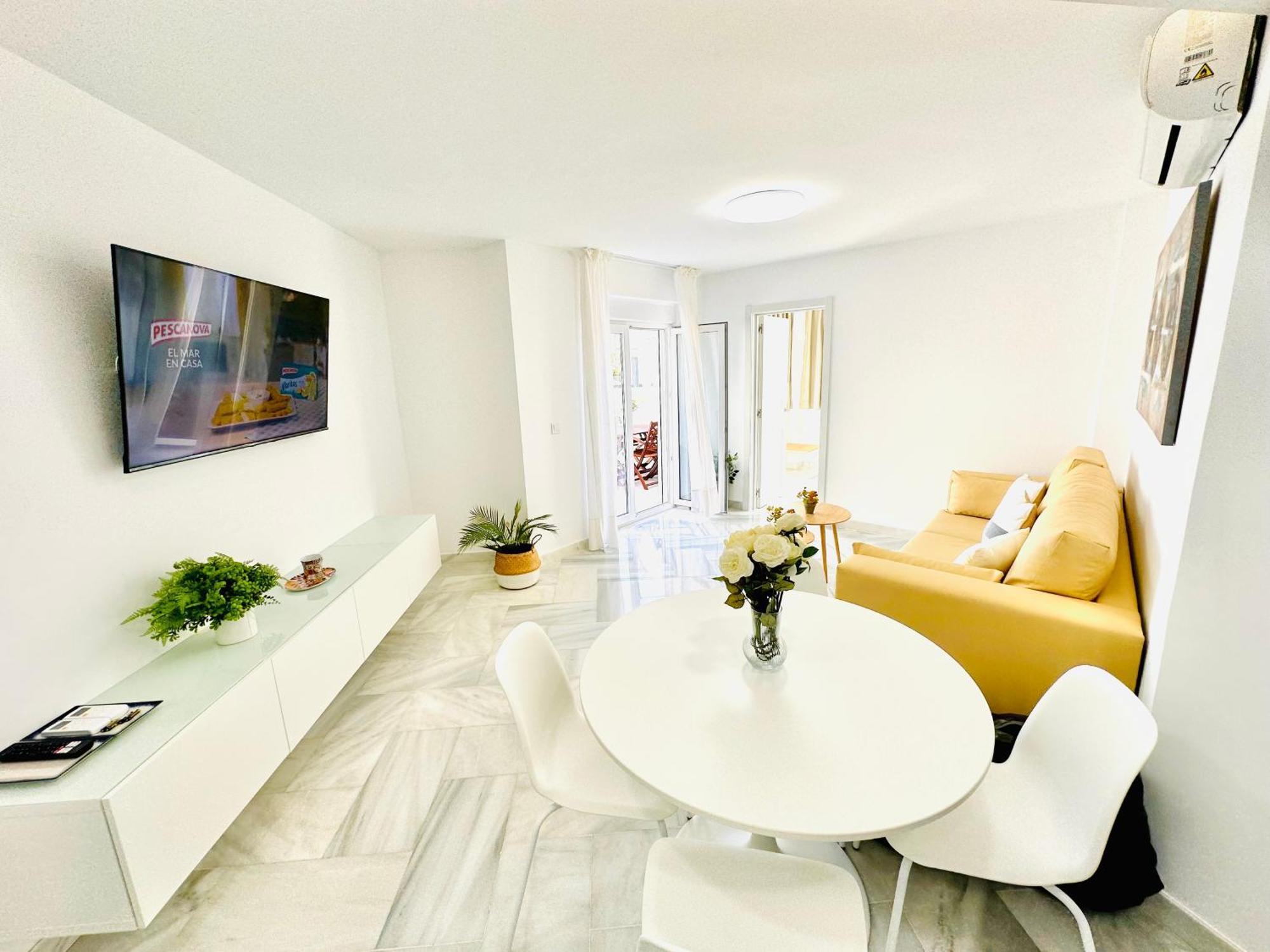Apartamento, Paradise Sun Beach In Marina 베날마데나코스타 외부 사진